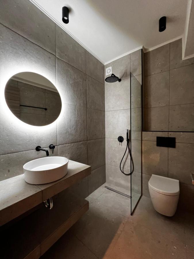 La Boheme Apartment *